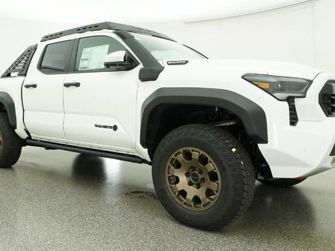 New 2026 Toyota Tacoma 4x4 Double Cab Hybrid image 29