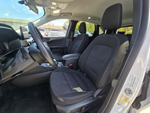 Used 2024 Ford Escape Active AWD/4WD image 11