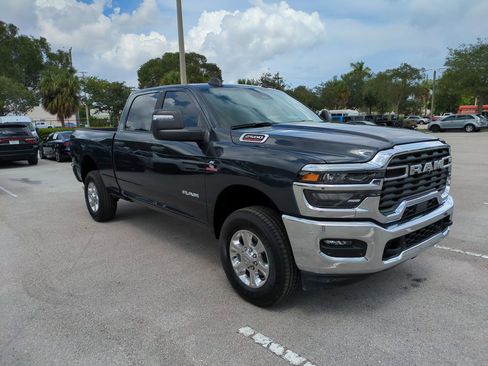 New 2026 RAM 2500 Big Horn AWD/4WD image 2