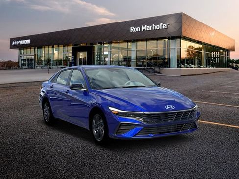 New 2026 Hyundai Elantra Sport image 11