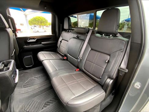 Used 2024 Chevrolet Silverado 3500 High Country w/ High Country Premium Package AWD/4WD image 21