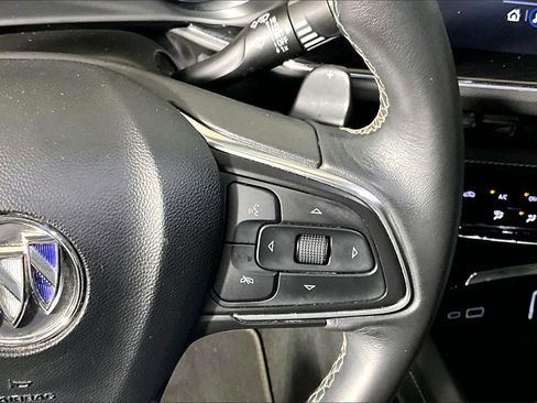 Used 2023 Buick Envision Preferred image 15