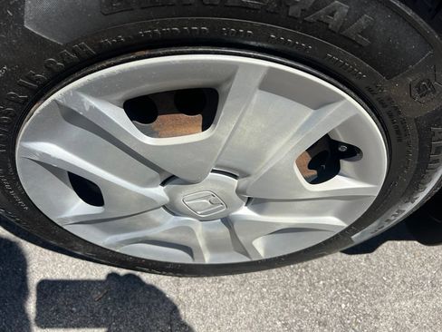 Used 2013 Honda Fit image 40