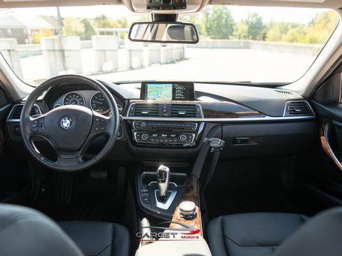 Used 2016 BMW 320i xDrive Sedan image 14