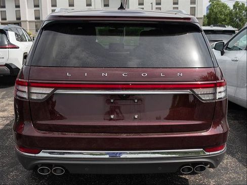 Used 2022 Lincoln Aviator Reserve w/ Elements Package Plus AWD/4WD image 5