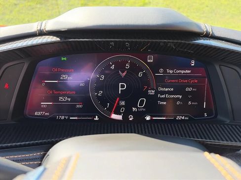 Used 2022 Chevrolet Corvette Stingray Premium Conv w/ Z51 Performance Package RWD image 10