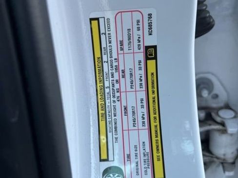 Used 2019 Jeep Grand Cherokee Laredo w/ Security & Convenience Group image 32