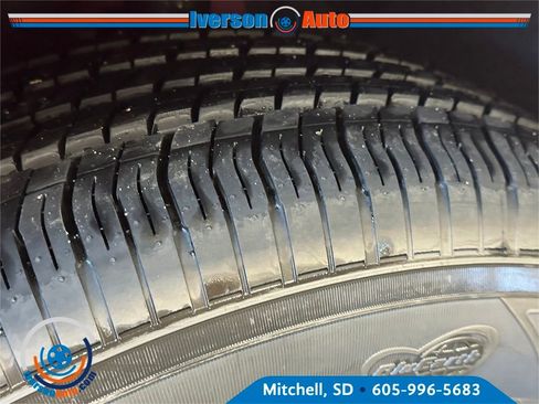 New 2026 Chrysler Pacifica Select image 11