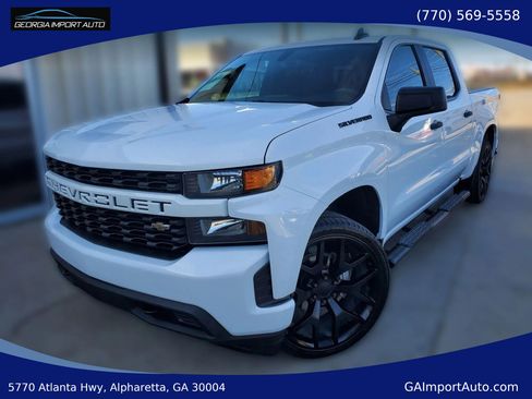 Used 2021 Chevrolet Silverado 1500 Custom image 1