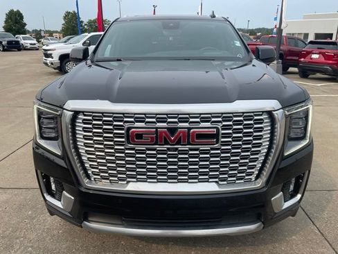 Certified 2024 GMC Yukon XL Denali w/ Advanced Technology Package AWD/4WD image 5