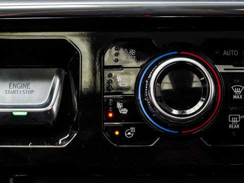 Used 2025 GMC Sierra 1500 Denali image 24