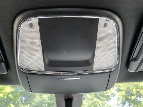 Used 2023 Dodge Charger SXT RWD image 32