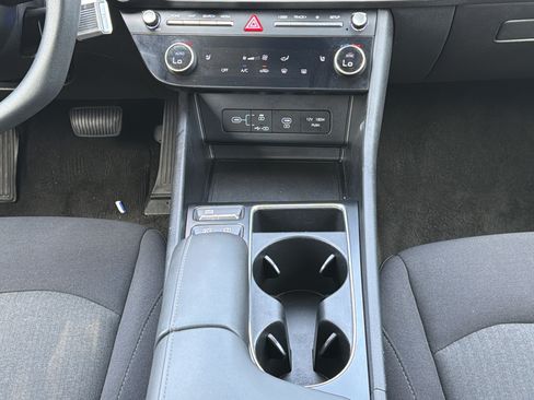 Used 2025 Hyundai Sonata SEL FWD image 5