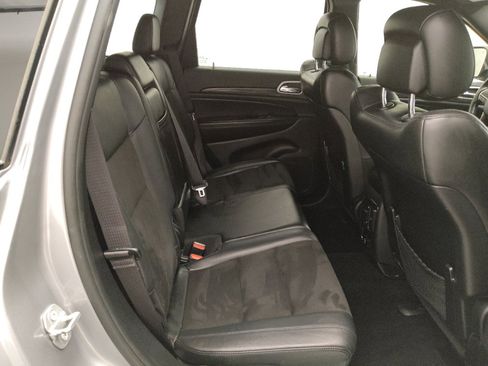 Used 2021 Jeep Grand Cherokee Laredo X RWD image 19