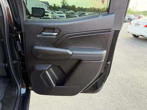 Used 2024 GMC Canyon Elevation w/ Convenience Package RWD image 18