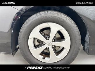 Used 2013 Toyota Prius Four video 2
