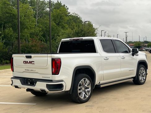 Used 2024 GMC Sierra 1500 Denali w/ Denali Reserve Package AWD/4WD image 12