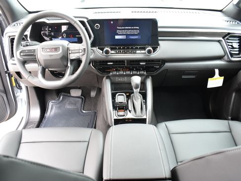 New 2026 GMC Canyon Elevation w/ Convenience Package RWD image 18