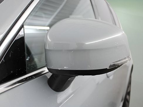 Certified 2024 Volvo XC90 B6 Ultimate w/ Protection Package Premier AWD/4WD image 6
