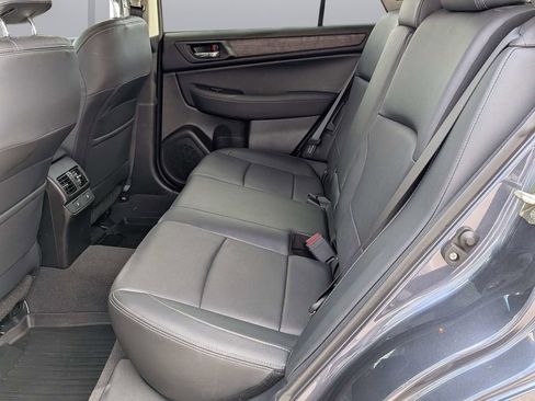Used 2016 Subaru Outback 2.5i Limited image 13