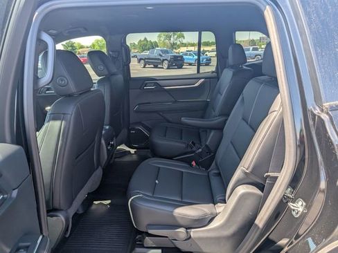 New 2026 GMC Acadia Elevation w/ Black Edition AWD/4WD image 9