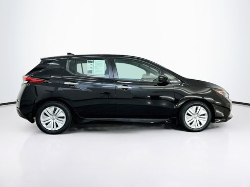 Used 2025 Nissan Leaf S FWD image 10