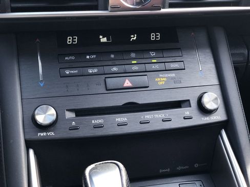 Used 2019 Lexus IS 300 F Sport image 20