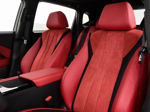 Certified 2025 Acura ADX A-Spec image 9