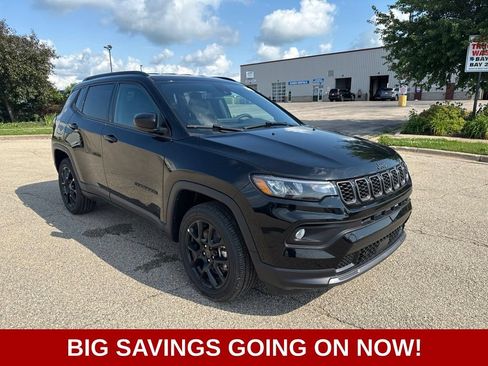 New 2026 Jeep Compass Latitude AWD/4WD image 2