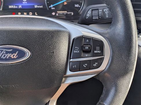 Used 2024 Ford Explorer XLT image 19