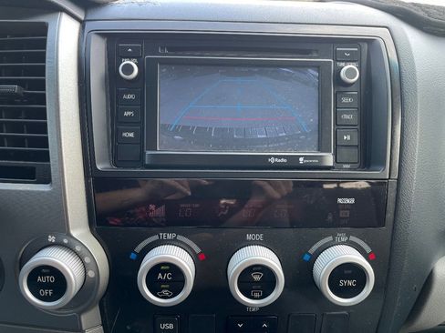 Used 2014 Toyota Sequoia SR5 AWD/4WD image 14