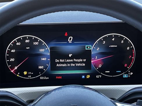 Used 2024 Mercedes-Benz CLA 250 image 13