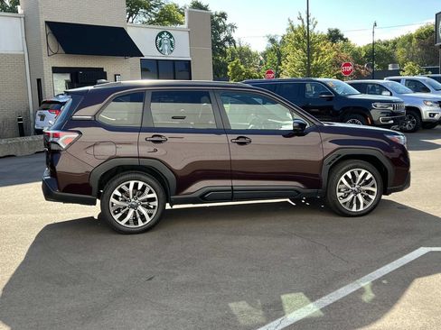 Used 2026 Subaru Forester Touring AWD/4WD image 7