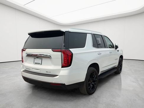 Used 2023 GMC Yukon SLT w/ SLT Premium Package AWD/4WD image 7