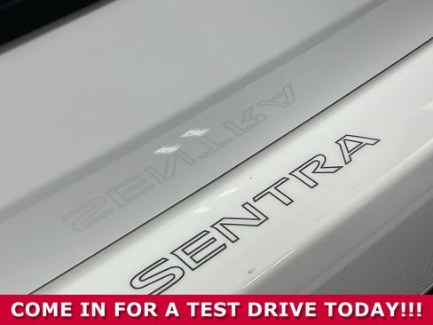 Used 2025 Nissan Sentra SV image 32