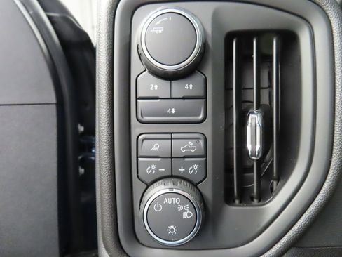 Used 2025 Chevrolet Silverado 2500 Custom w/ Custom Value Package AWD/4WD image 51