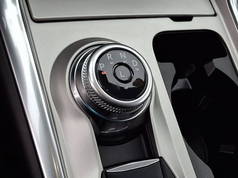 Certified 2024 Ford Explorer XLT w/ Equipment Group 202A image 15