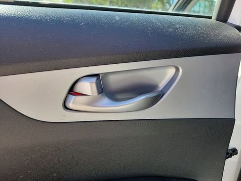 Certified 2023 Kia Forte LXS FWD image 10