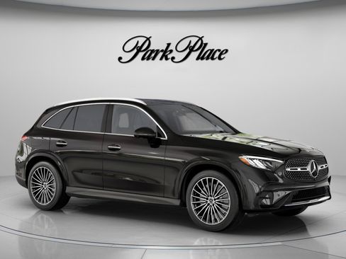 Used 2026 Mercedes-Benz GLC 300 image 34