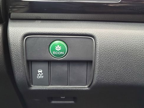 Used 2017 Honda Accord LX image 22