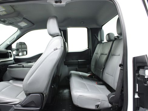 Used 2024 Ford F250 XL w/ XL Off-Road Package image 13