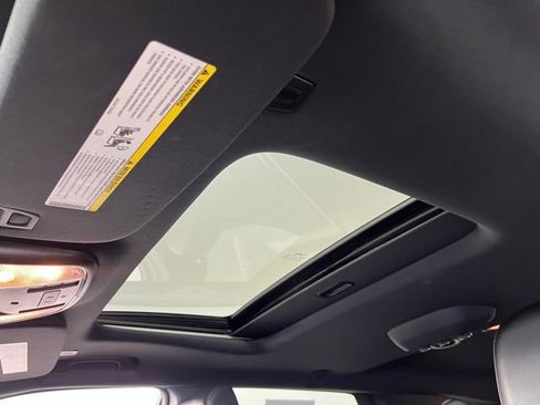 Used 2023 Dodge Durango R/T image 18