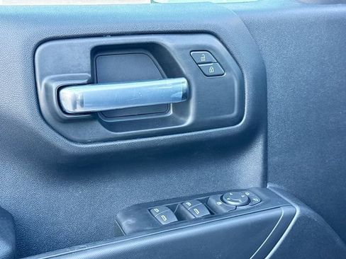 New 2026 Chevrolet Silverado 1500 Custom Trail Boss w/ LPO, Dark Essentials Package AWD/4WD image 15