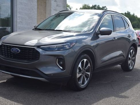 Used 2023 Ford Escape Platinum AWD/4WD image 19