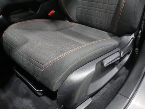 Used 2024 Honda HR-V Sport image 11