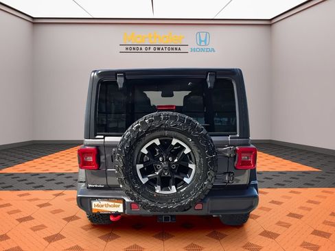 Used 2026 Jeep Wrangler Unlimited Rubicon AWD/4WD image 4