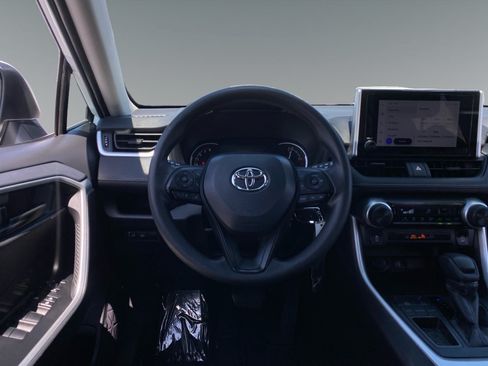 Used 2025 Toyota RAV4 LE FWD image 12