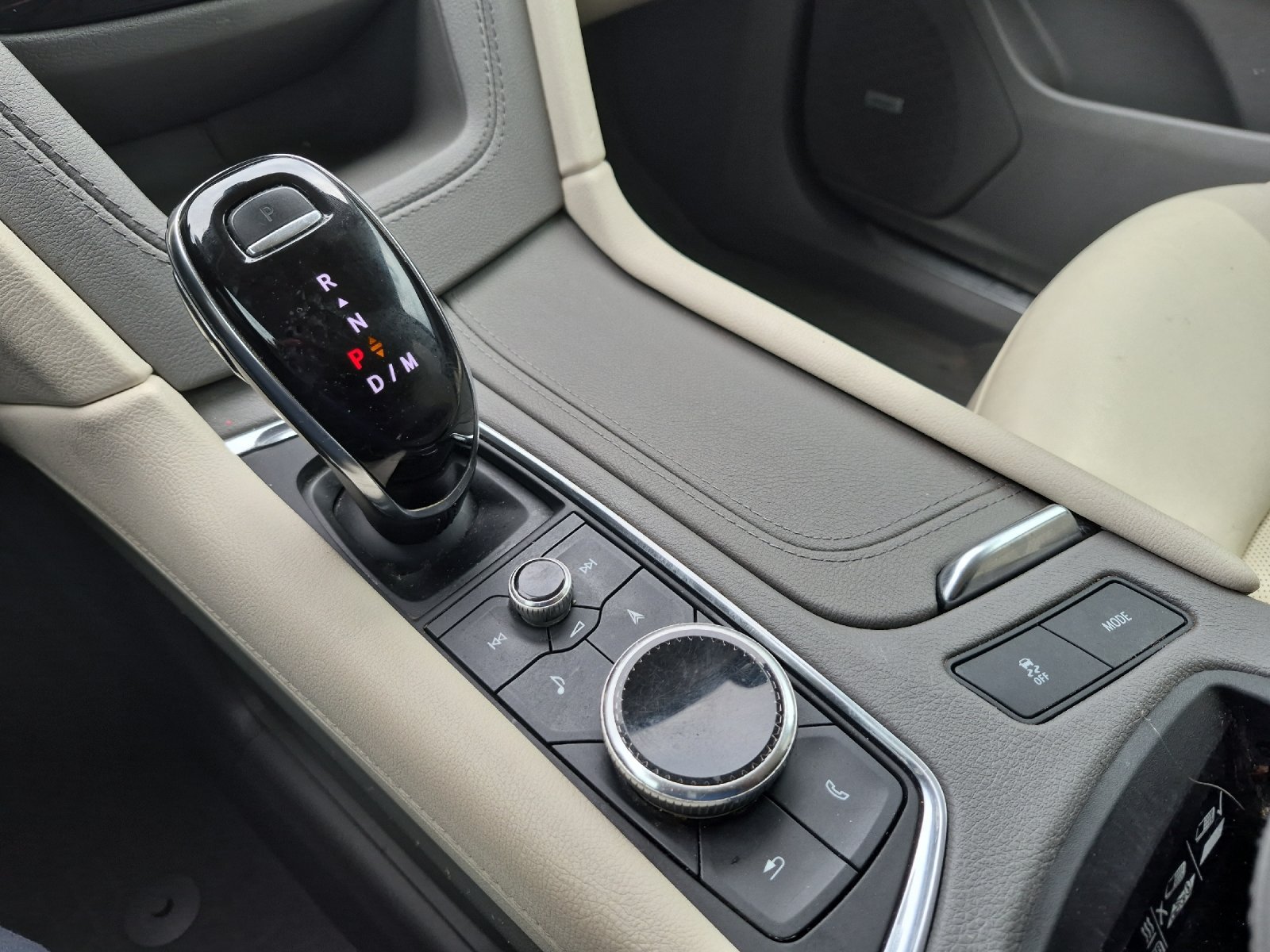 Used 2021 Cadillac XT5 Premium Luxury FWD image 20