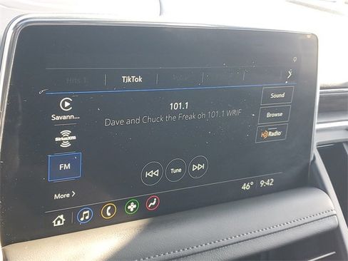 Used 2021 Chevrolet Suburban LT image 28