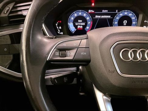 Certified 2022 Audi Q3 2.0T Premium w/ Convenience Package image 18